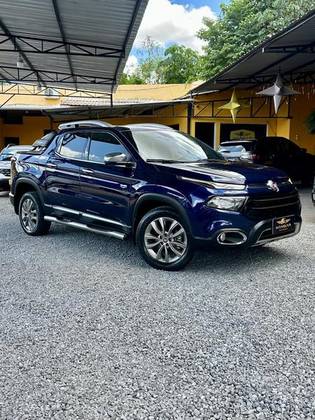 FIAT TORO 2.0 16V TURBO DIESEL RANCH 4WD AT9 FIAT TORO 2.0 16V TURBO DIESEL RANCH 4WD AT9